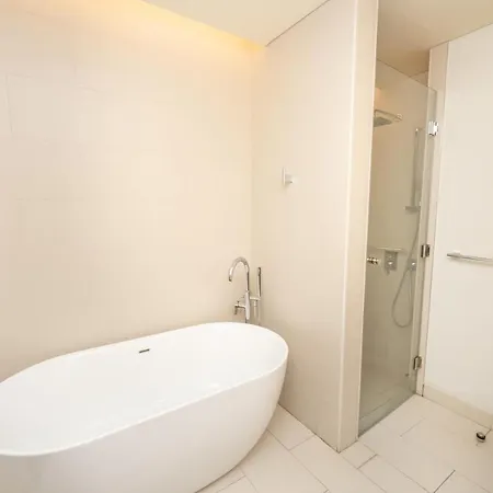 Fam Living City Walk - Opposite City Walk Mall - 2A Dubai Exterior photo