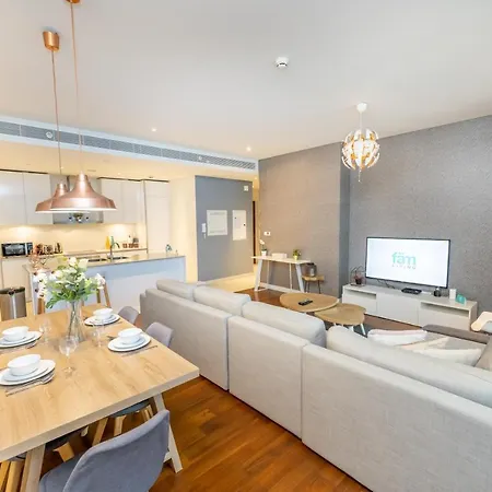 Fam Living City Walk - Opposite City Walk Mall - 2A Dubai Exterior photo
