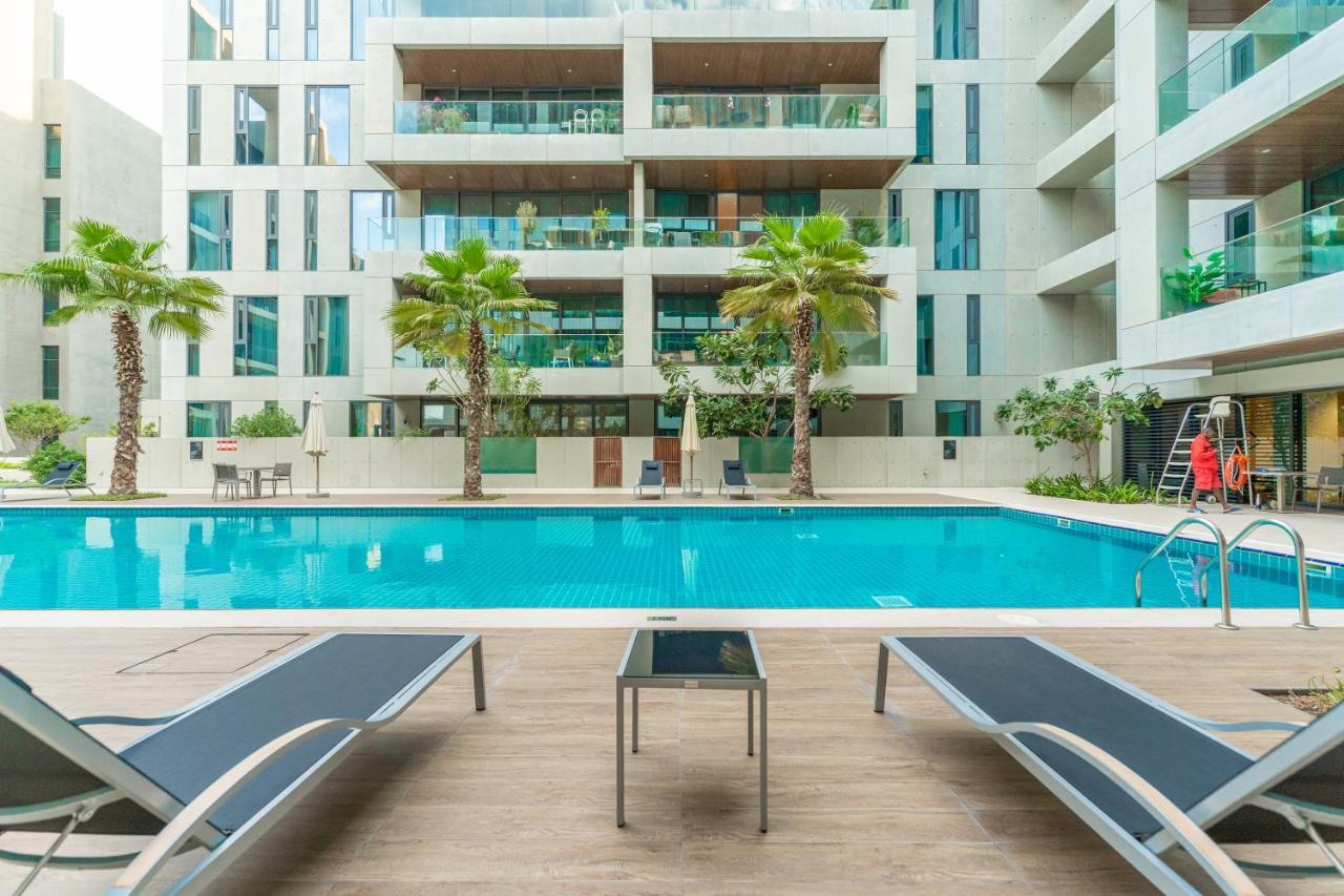 Appartamento Fam Living Walk - Opposite Walk Mall - 2a Dubai