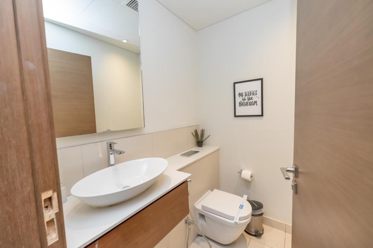 Fam Living Walk - Opposite Walk Mall - 2a Апартаменты