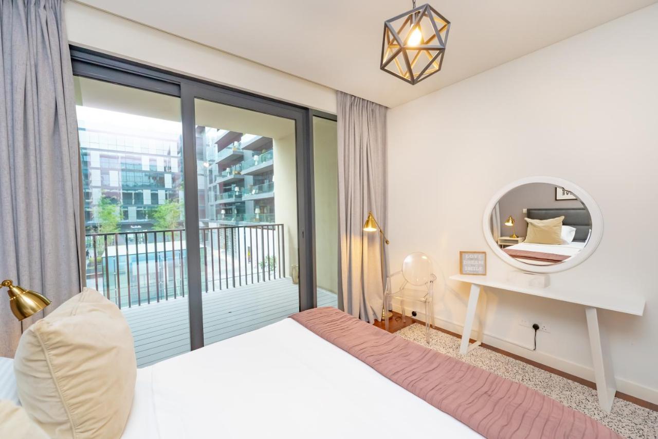 Апартаменты Fam Living Walk - Opposite Walk Mall - 2a